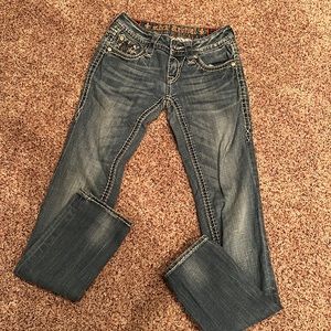 Women’s rock revival size 23 “Aisha” straight cut
